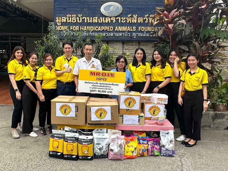 มิสเตอร์. ดี.ไอ.วาย. เดินหน้าปันน้ำใจต่อเนื่อง สมทบทุนและสิ่งของ รวมมูลค่า 30,000 บาท แก่มูลนิธิบ้านสงเคราะห์สัตว์พิการ